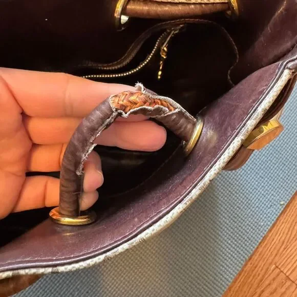 Gucci vintage brown monogram canvas shoulder bag with gold rings - Picture 8 of 8